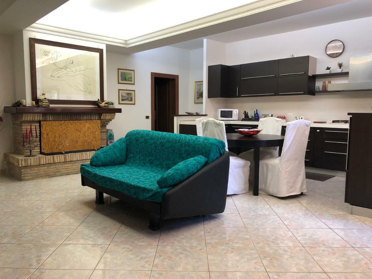 La Residenza Dei Papi Villa Papigno Eksteriør billede